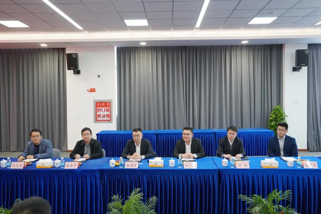 ٺǩսԺЭ Ϊٰ5G